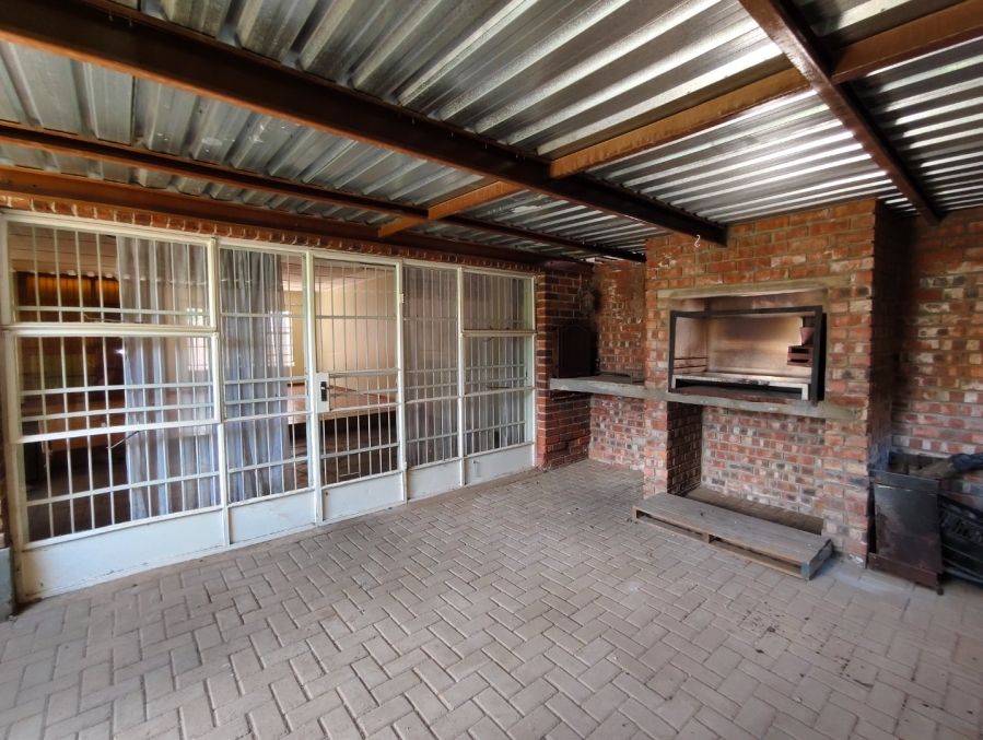 To Let 3 Bedroom Property for Rent in Generaal De Wet Free State